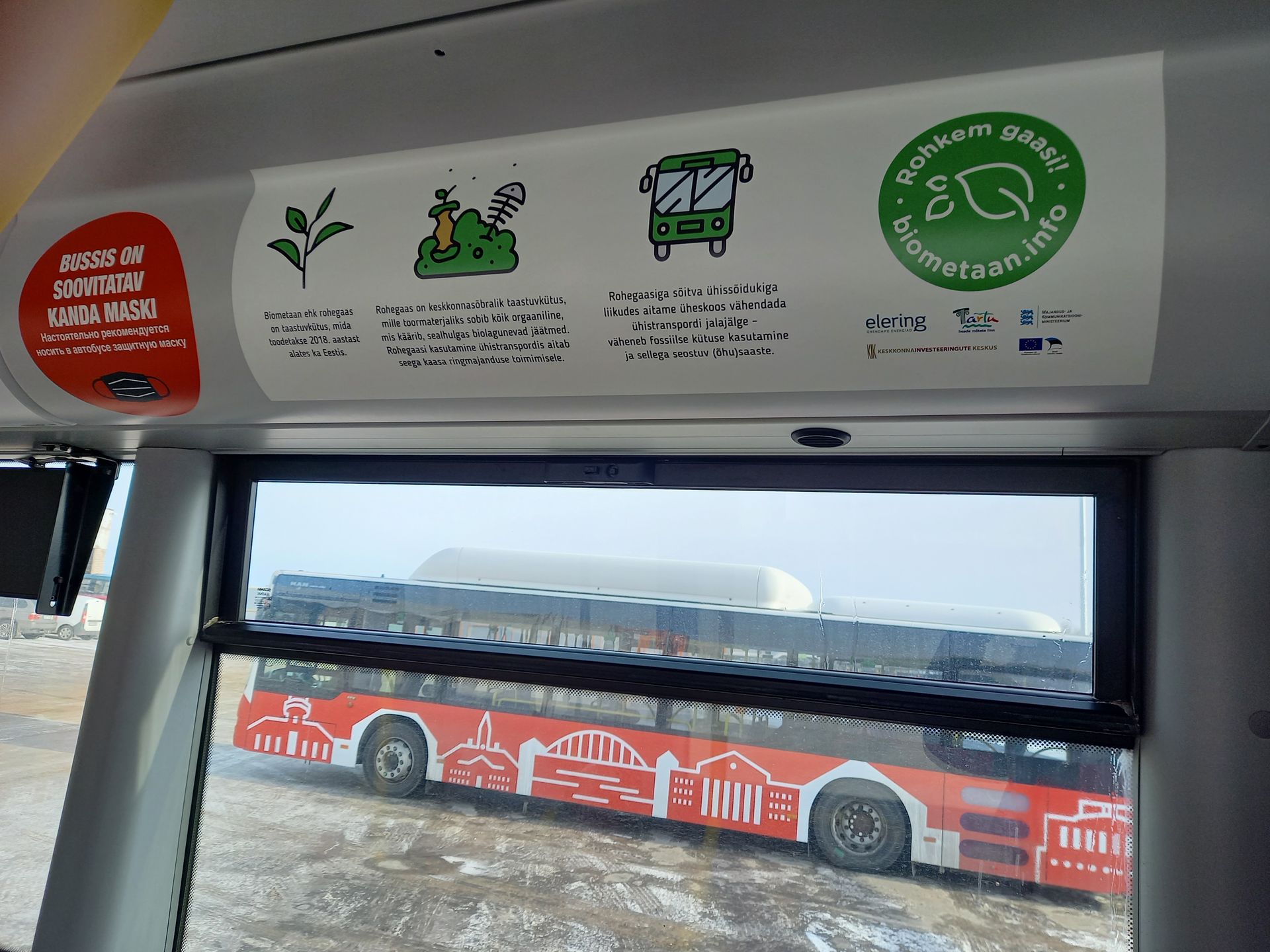 Tartu busside infotahvlid 